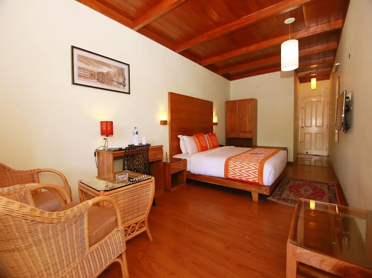Sn Hotel Munnar